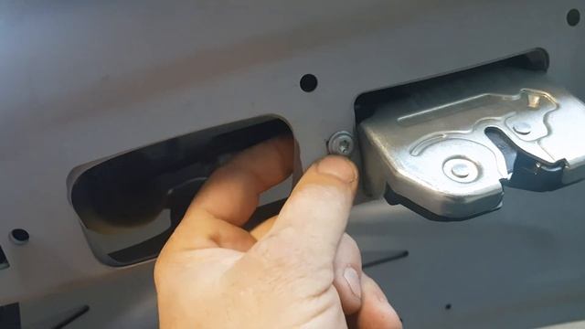 Переделка замка крышки багажника смотреть онлайн