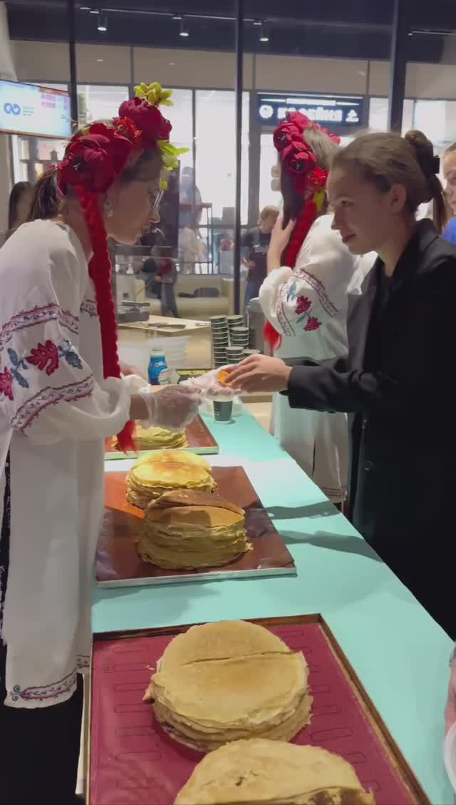 В нашем университете широко отметили праздник Масленицы 🥞 смотреть онлайн