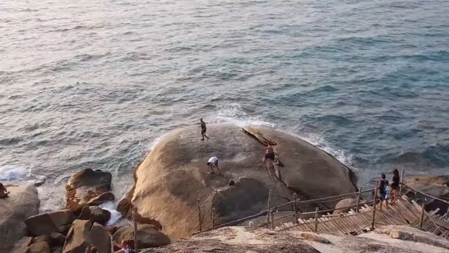 Остров Koh Phangan. Лучшие места и локации смотреть онлайн