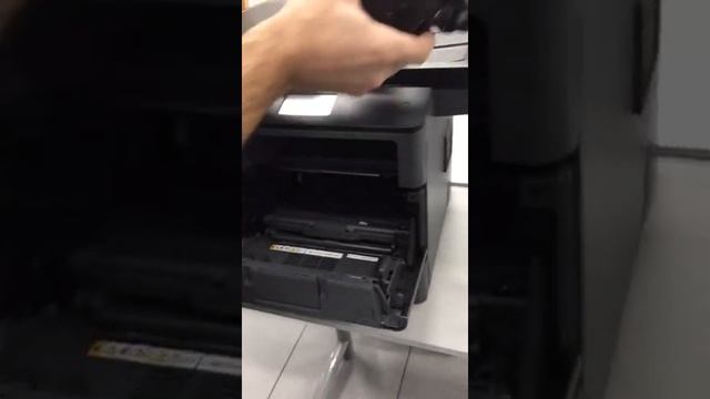 TROCA DE TONER E CILINDRO BROLTHER 5652 смотреть онлайн