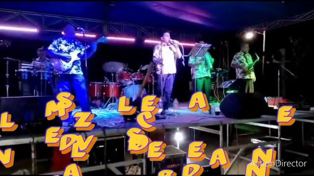 LOS ESPINOSA ENSAMBLE LEO DAN En LA VOZ DE CESAR смотреть онлайн