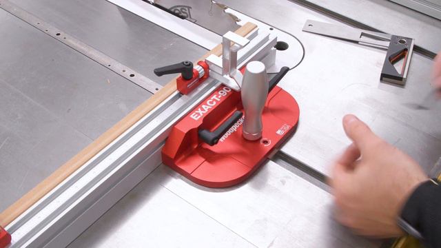 A Miter Gauge That Does One Angle?! - Woodpeckers Exact-90 Review