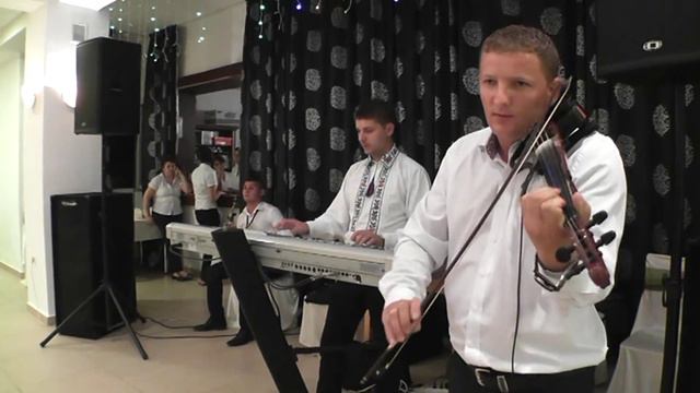 Spiridon Sorin - vioara Hora de joc LIVE MUSIC BAND смотреть онлайн