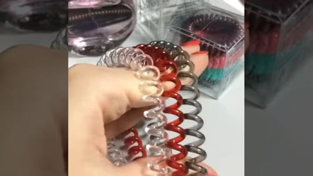 Коллекция резинок для волос Super Hairbands от TianDe Beauty смотреть онлайн