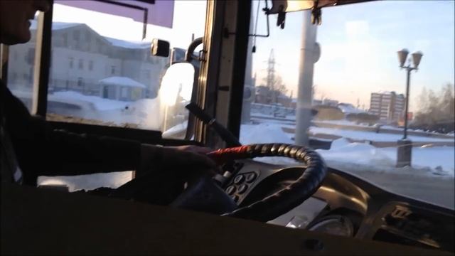 Водитель Иркутского автобуса курит смотреть онлайн