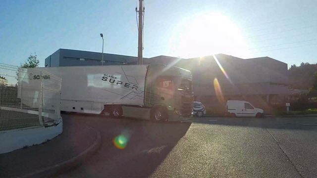 Teste Scania SUPER 500S - nova geração de camiões! смотреть онлайн