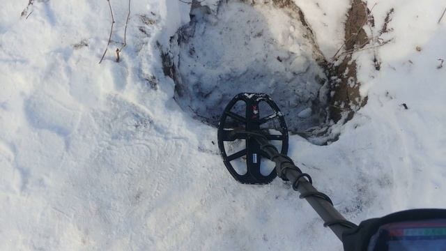 Minelab VANQUISH 540 - Тест на маленькую чешуйку.