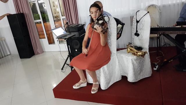 Dana Rotaru смотреть онлайн