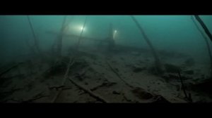 Для любителей старых и заброшенных зданий - Дом на глубине (2021) | Смотреть онлайн HD Трейлер |