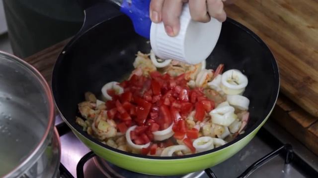 Spaghetti Com Frutos Do Mar