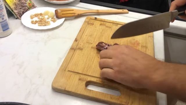 Жарим бараньи яйца смотреть онлайн