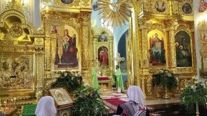Задостойник Пятидесятницы « Радуйся, Царице...»(В. Ковальджи). Регент Екатерина Артюхова.