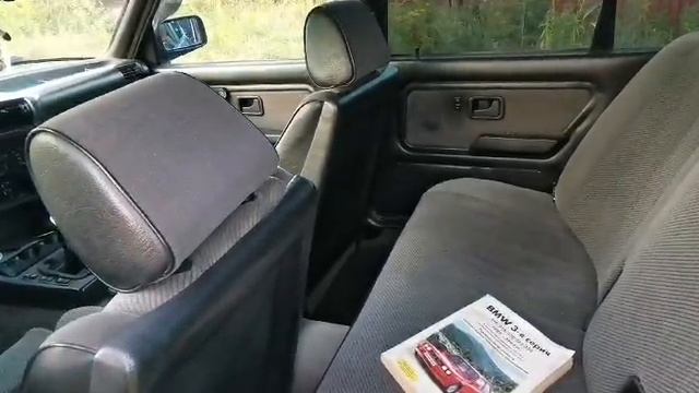 БМВ Е30 320 в идеальном состоянии смотреть онлайн
