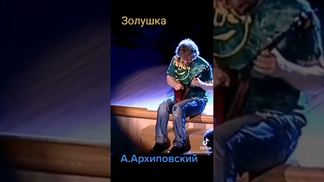 соло на балалайке,видео не моё. смотреть онлайн