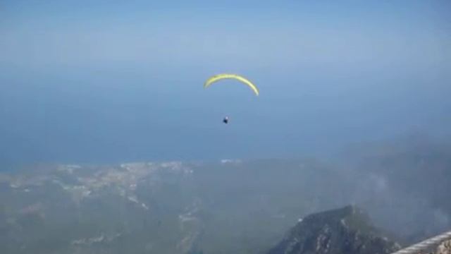 прыжок с горы Тахталы