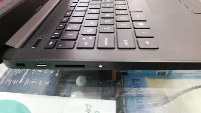 Hp 14s-cf3074TU (i3 10th Gen/8 GB/256 GB SSD/14" inch/Windows 10 +Ms-Office/Black) Close View смотреть онлайн