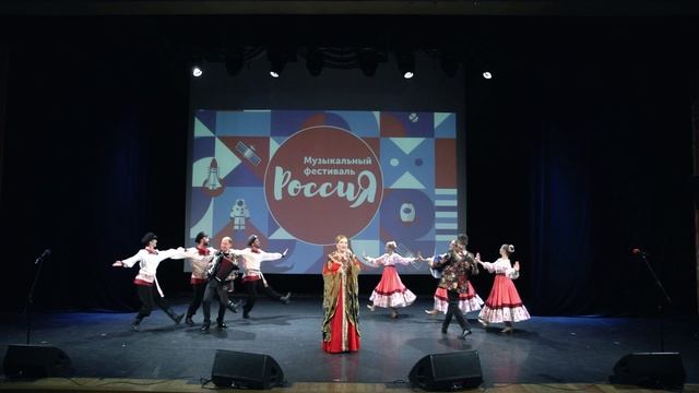 РУССКАЯ ГАРМОШКА - Людмила Николаева и ансамбль "Русская душа" смотреть онлайн