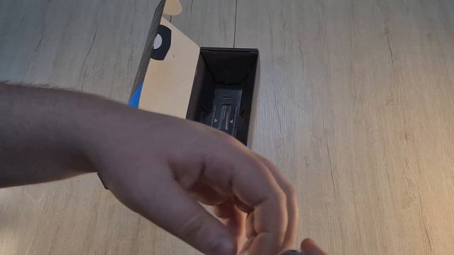 Распаковка микрофона Sennheiser E 865-S | Unpacking Sennheiser E 865-S смотреть онлайн
