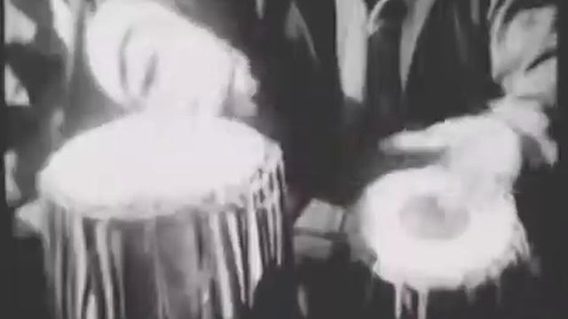 Khayal Mohammad Aw Kishwar Sultan Old Pashto Filmi Song