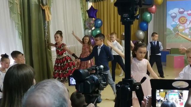 Дима. Выпускной в садике. 31.05.2019. смотреть онлайн