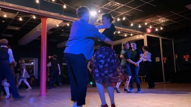 Никита Шиндарев и Крис Рудецкая - Lindy Hop DJ STS Party смотреть онлайн