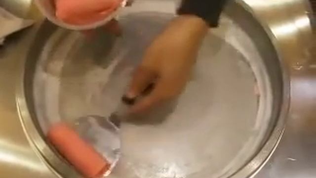 Приготовление жареного мороженого смотреть онлайн