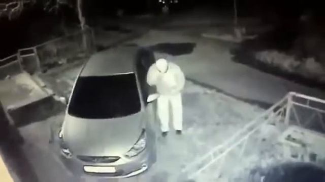 Поджог машины журналиста в Донецке Скрытая камера смотреть онлайн