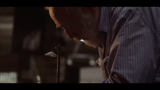 Монтаж выставки Юрия Норштейна и Франчески Ярбусовой «Снег на траве» смотреть онлайн