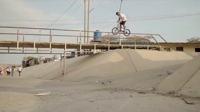 SECRET TOWN BUILT LIKE A SKATEPARK: The Lost Spot - Peru