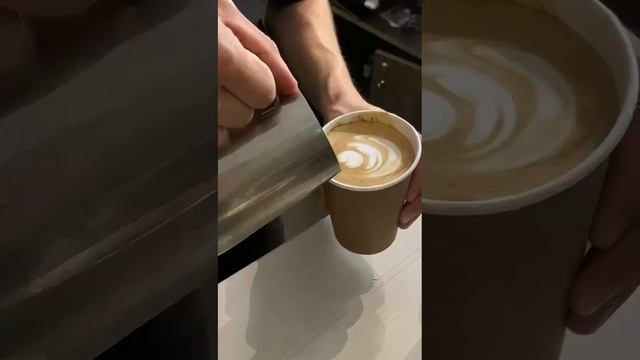 Капучино в кофейне ?