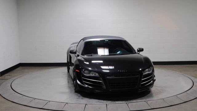 2012 Audi R8 GT Quattro Spyder смотреть онлайн