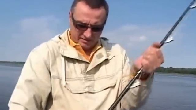 Ловля сома троллингом смотреть онлайн