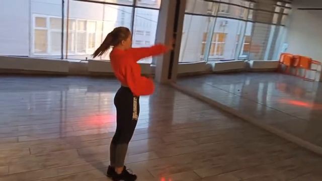 Dancehall (Денсхолл). Наставник: Алина Григорьева, г. Екатеринбург смотреть онлайн