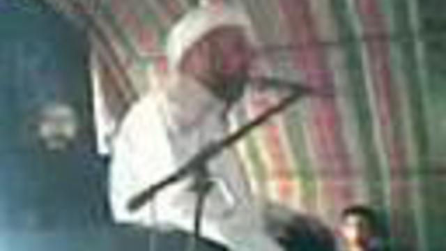 Кому-то он явно не нравится... смотреть онлайн