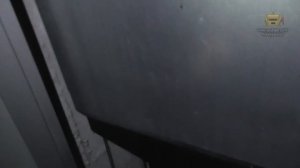 Как можно УПАСТЬ В ШАХТУ при попытке выбраться из застрявшего лифта?