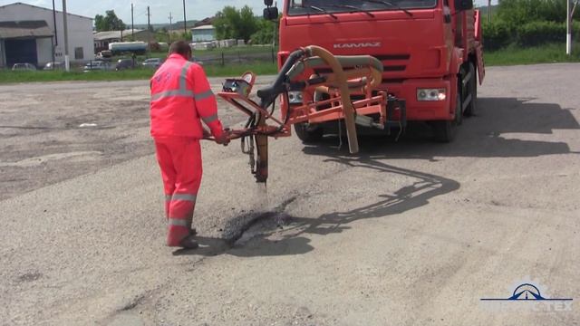 Дорожный ремонтер STRASSMAYR STP 1008 - ямочный ремонт смотреть онлайн