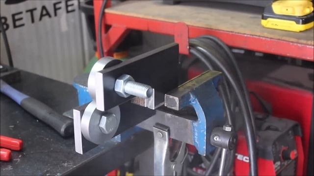 Cesoia a rulli DIY (making rotary shear) смотреть онлайн