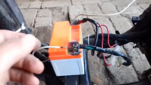 Скутер не заводится со стартера смотреть онлайн