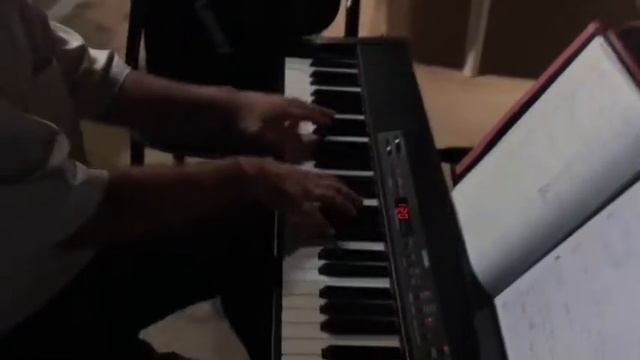 Piano Groove and Djembe Improv over it смотреть онлайн