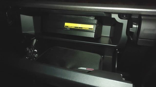 Toyota Alphard 2.5 X [AH30] Facelift Improvement review - Indonesia смотреть онлайн