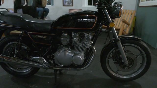 1981 Suzuki GS650G смотреть онлайн