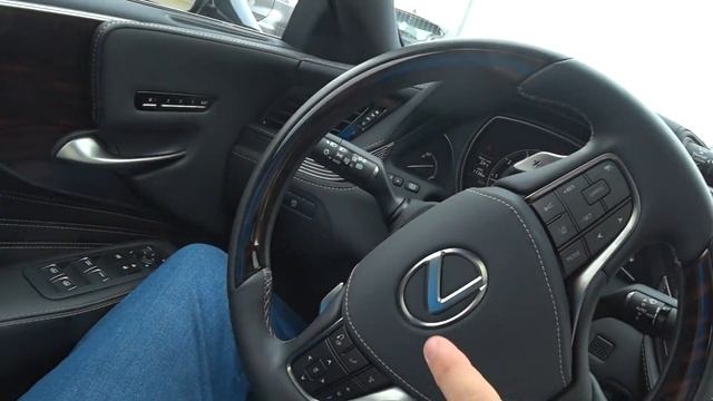 Lexus LS 500 - тестдрайв! смотреть онлайн
