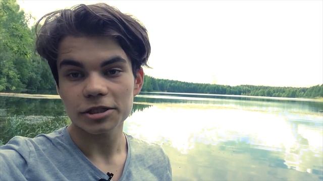 КАК ПОЙМАТЬ рыбу без удочки? ЛОВИМ МАЛЬКОВ 19 литровой мордушкой смотреть онлайн