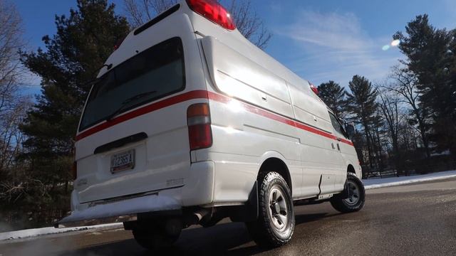 1995 Toyota Hiace HiMedic Review | Northeast Auto Imports