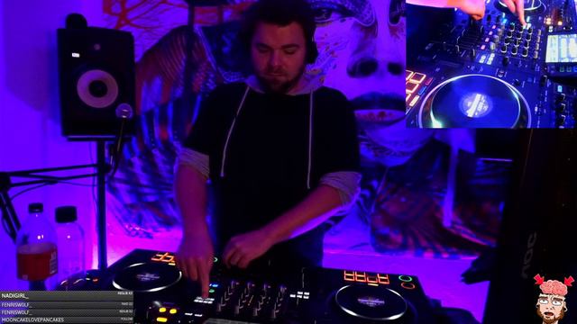 Logisch KapuTT - 2H + PeakTime Techno LiveSet - LiveStream VOD 14/11/2021 смотреть онлайн