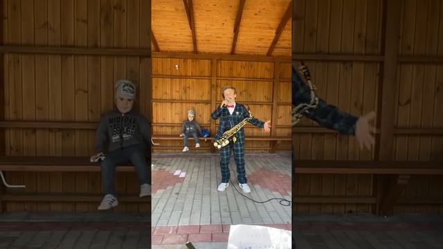 "Junior Swing" Daniel Testa (cover Zachar Kalenskyi) смотреть онлайн