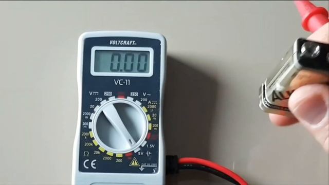VOLTCRAFT VC-11 Multimeter Review & Teardown!