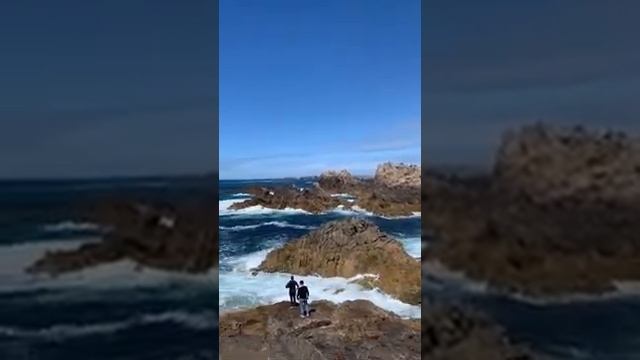 Остров Уэссан, Бретань, Франция смотреть онлайн