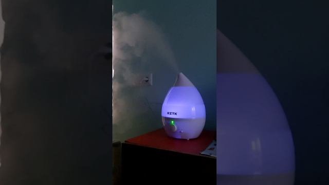 Увлажнитель воздуха RZTK HM 3034Н LED смотреть онлайн