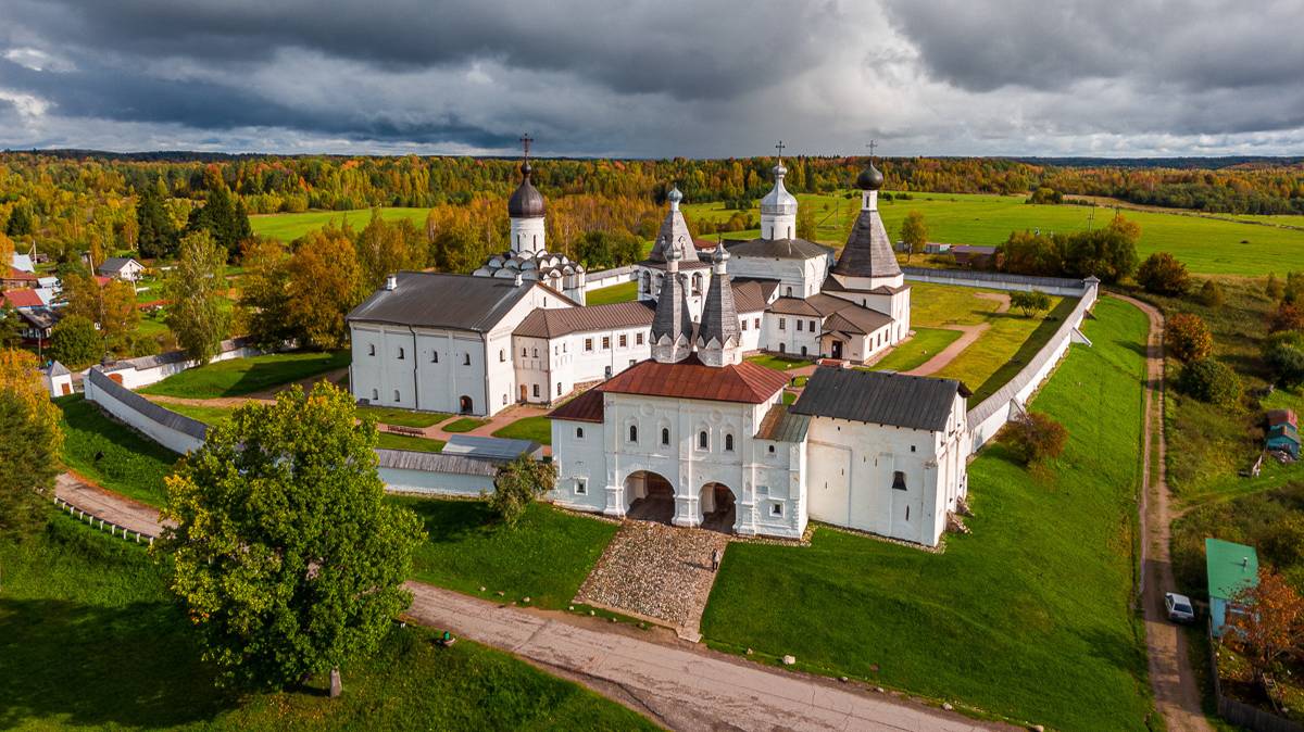 Кириллов. Ферапонтов и Горицкий монастыри смотреть онлайн